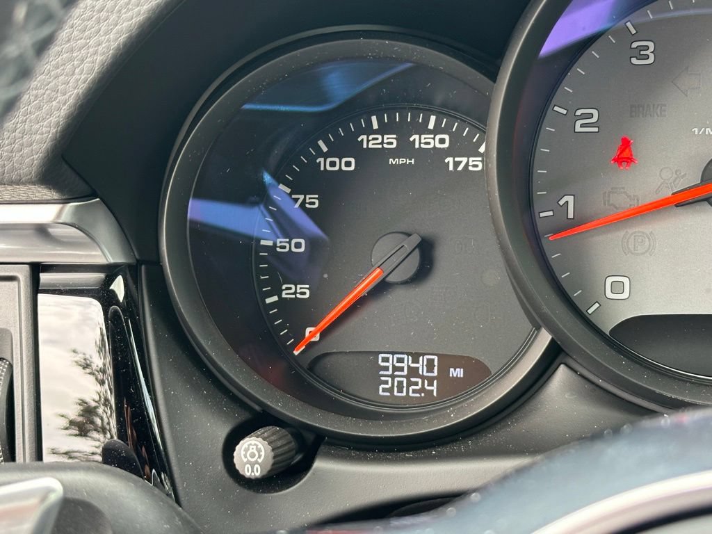 Certified 2021 Porsche Macan S AWD/4WD image 10