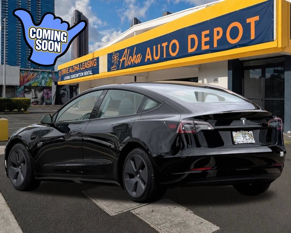 Used 2023 Tesla Model 3 Standard Range RWD image 3