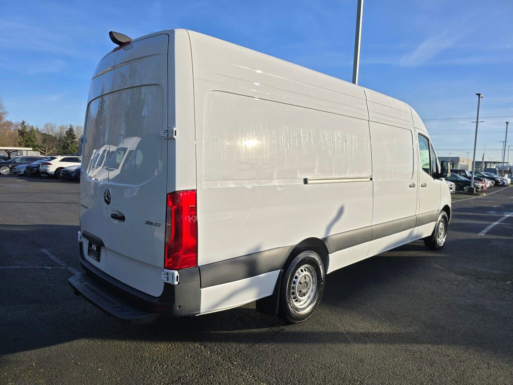 New 2025 Mercedes-Benz Sprinter 2500 image 6