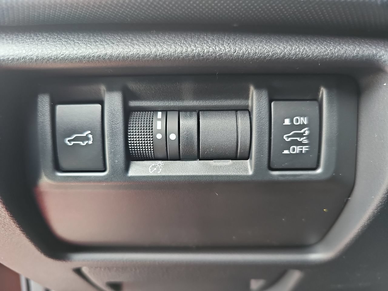 New 2026 Subaru Forester Premium AWD/4WD image 25