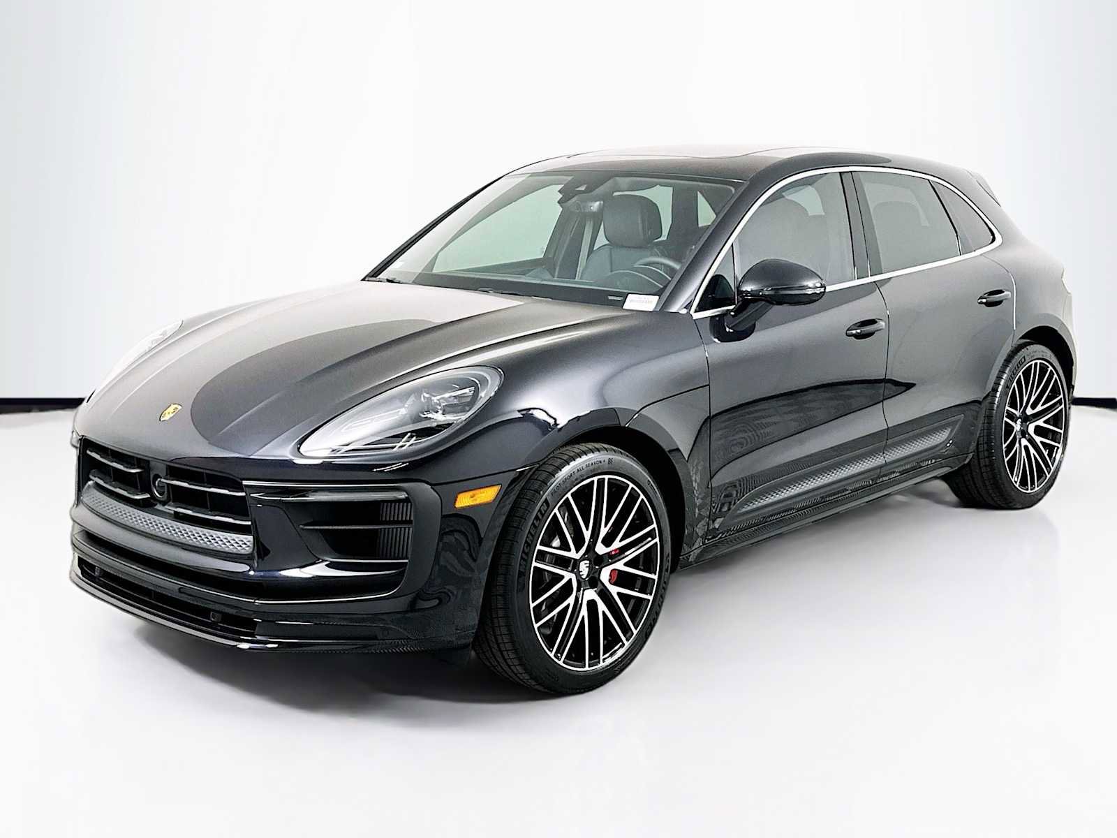 New 2025 Porsche Macan S