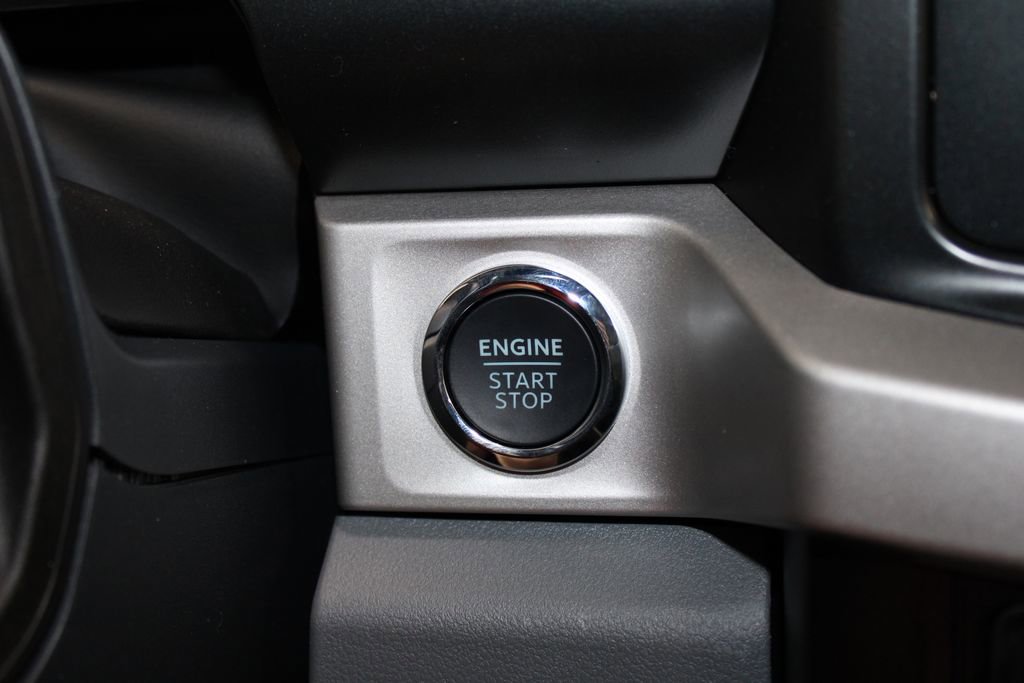 New 2025 Ford F250 XLT w/ Black Appearance Package image 48