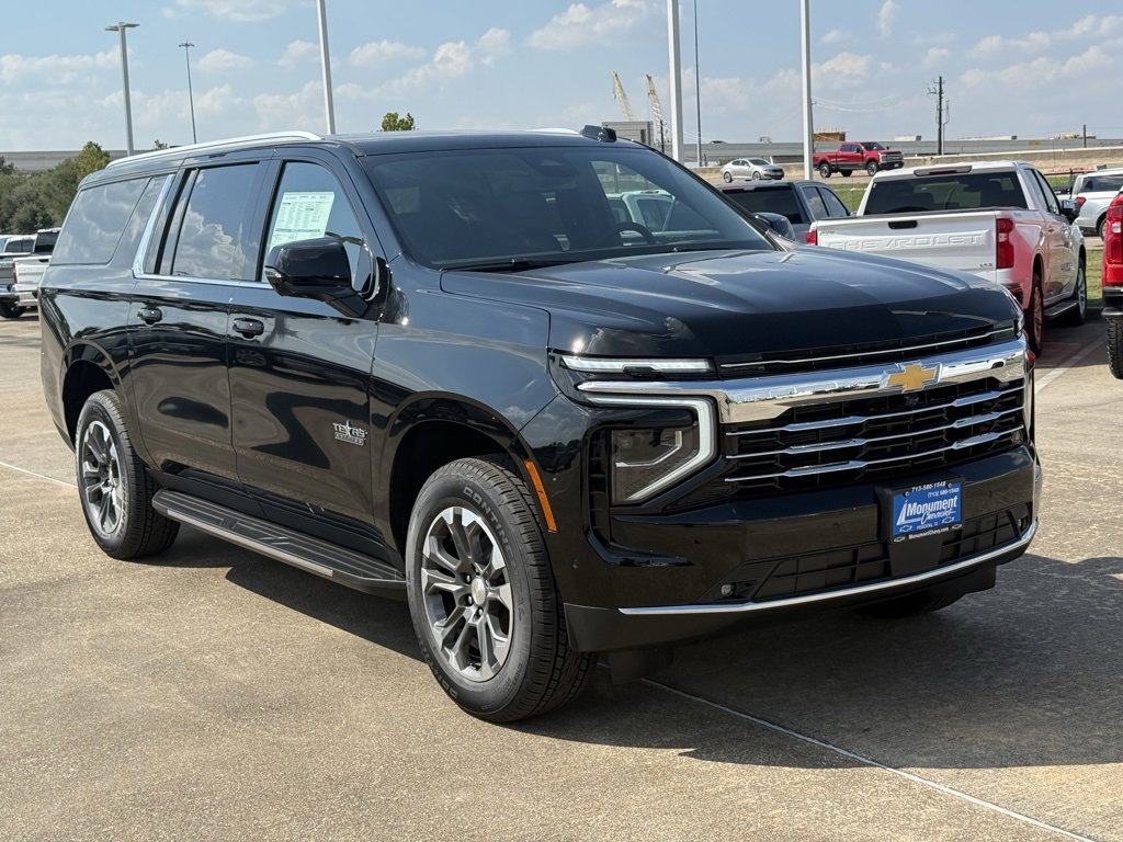 New 2026 Chevrolet Suburban LT w/ Comfort Package image 5