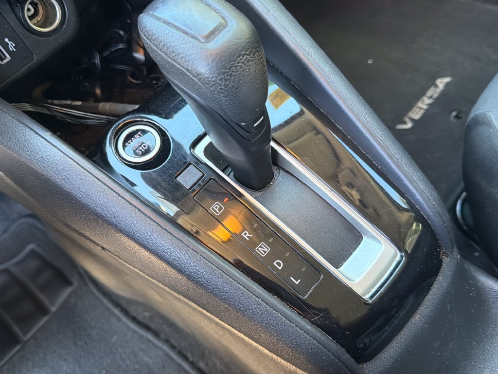Used 2020 Nissan Versa S FWD image 26