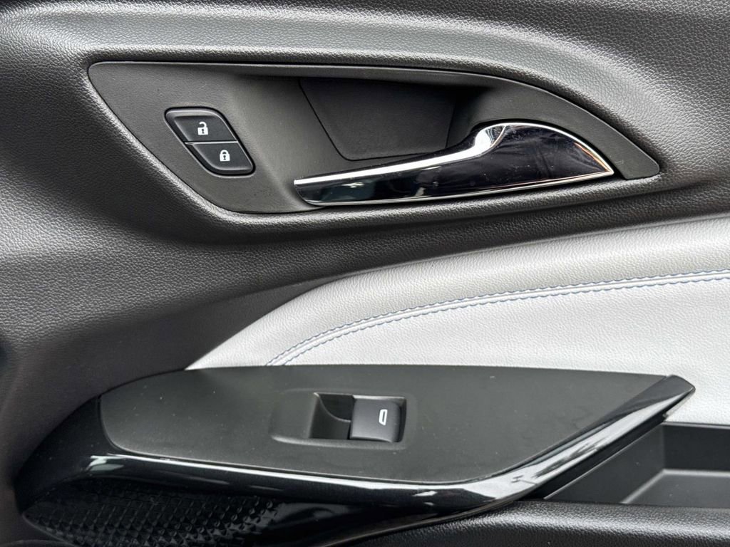 New 2026 Chevrolet Trax LT w/ Driver Confidence Package image 14