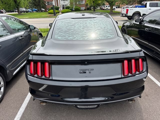 Used 2017 Ford Mustang GT Premium w/ Black Accent Package RWD image 30