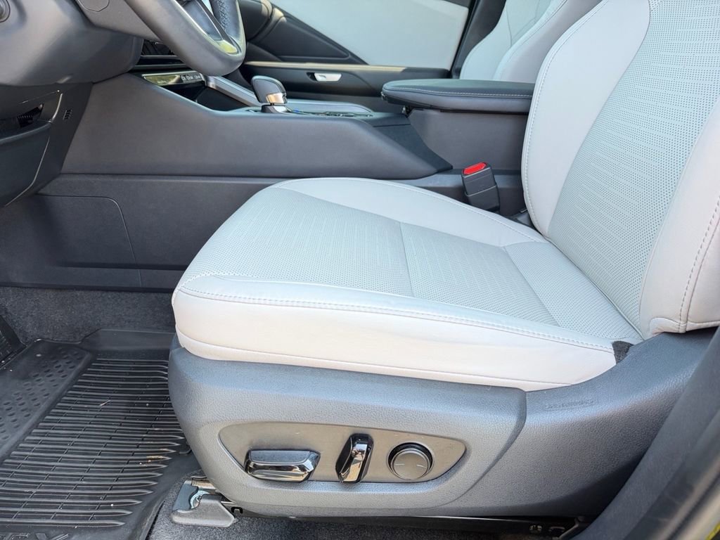 Used 2024 Lexus TX 350 FWD w/ Cold Weather Package image 11