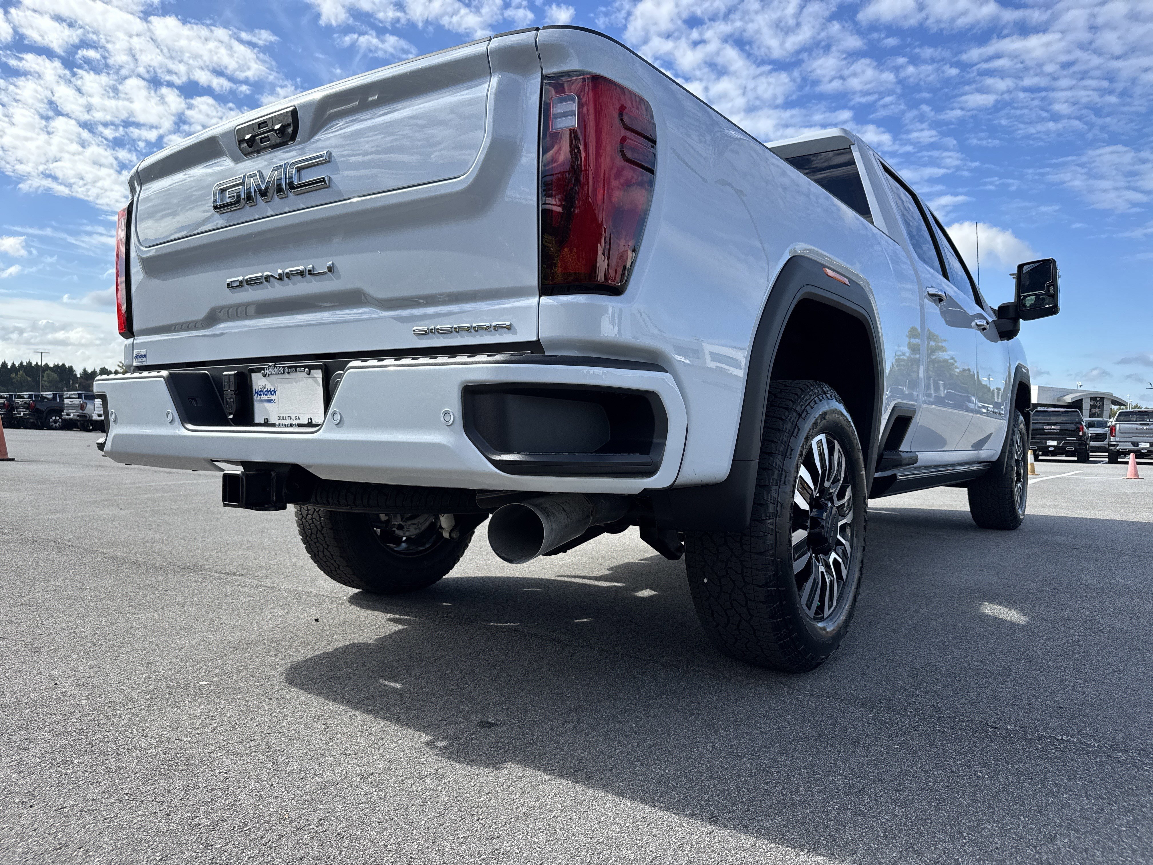 New 2026 GMC Sierra 2500 Denali Ultimate image 10