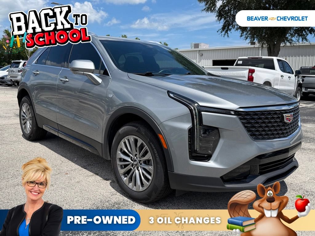 Used 2025 Cadillac XT4 Premium Luxury FWD image 8