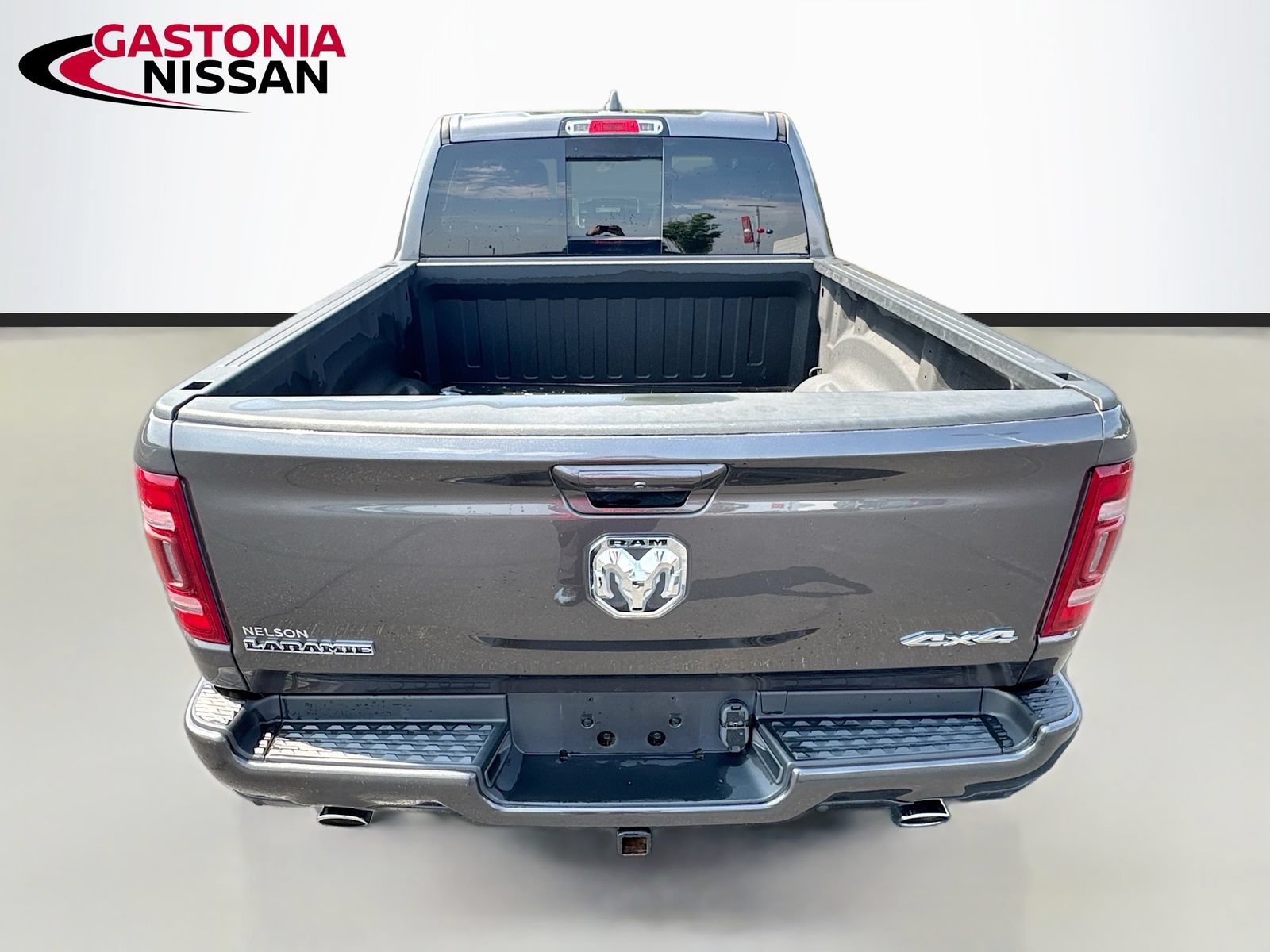 Used 2022 RAM 1500 Laramie w/ Sport Appearance Package AWD/4WD image 36