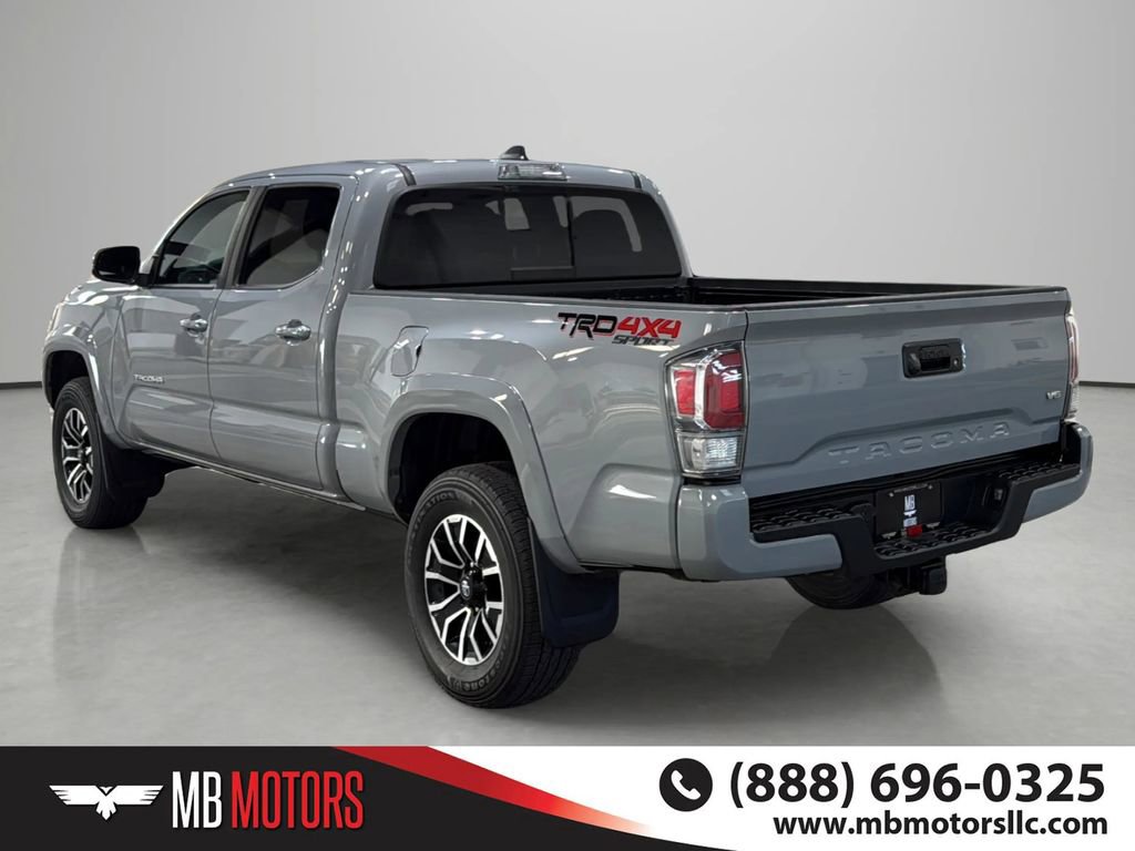Used 2021 Toyota Tacoma TRD Sport AWD/4WD image 5