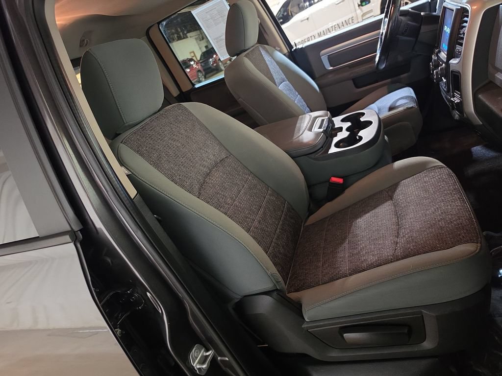 Used 2020 RAM 1500 Warlock w/ Luxury Group AWD/4WD image 24