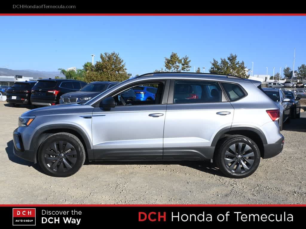 Used 2022 Volkswagen Taos S FWD image 4
