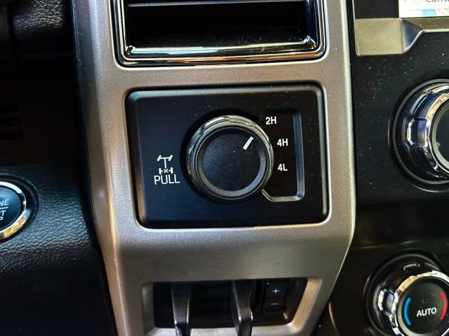 Used 2020 Ford F250 Lariat w/ Lariat Ultimate Package AWD/4WD image 29