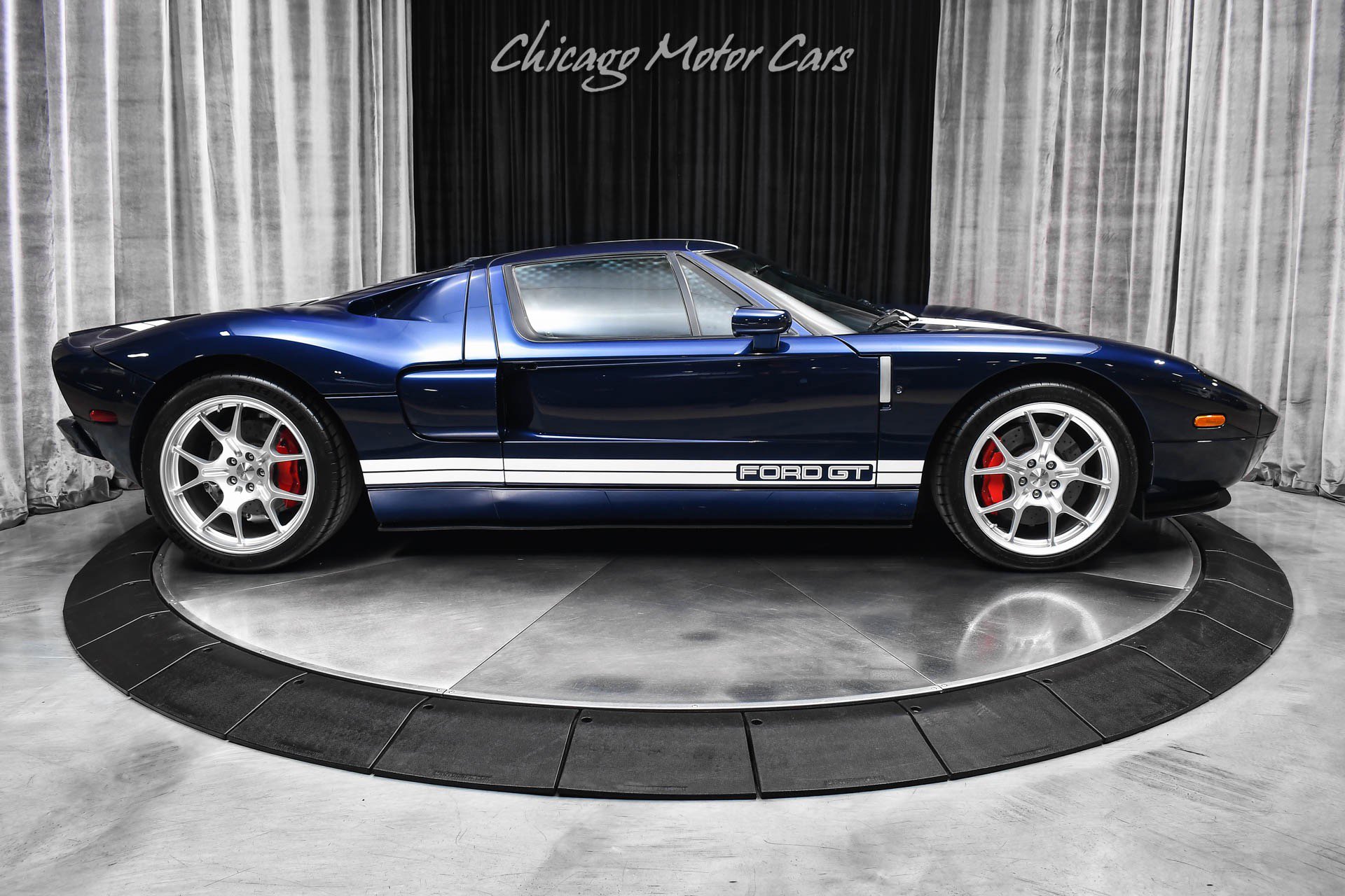 Used 2005 Ford GT image 35
