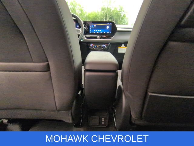 Certified 2025 Chevrolet TrailBlazer LT w/ Convenience Package AWD/4WD image 20