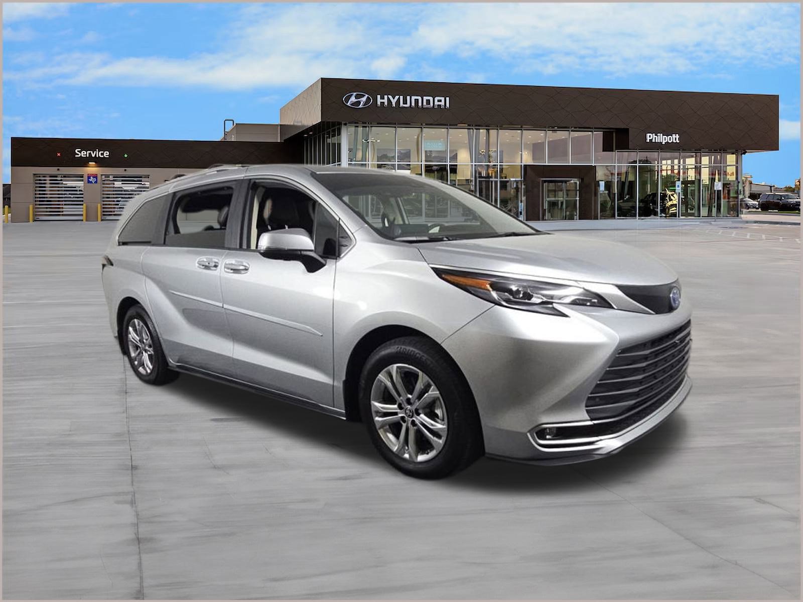 Used 2024 Toyota Sienna Platinum image 7