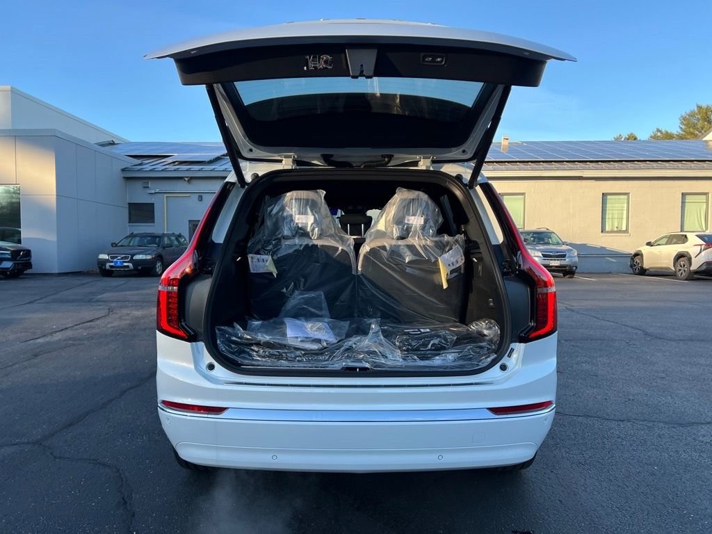 New 2026 Volvo XC90 B6 Plus w/ Protection Package Premier AWD/4WD image 27