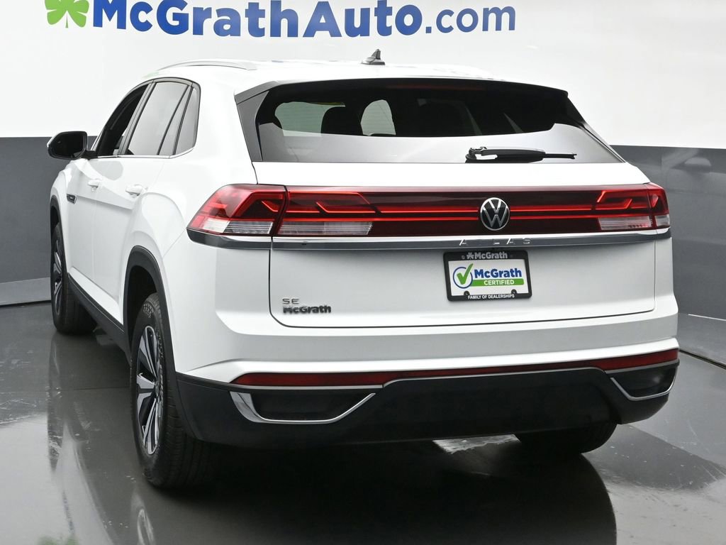 Used 2024 Volkswagen Atlas Cross Sport SE image 23