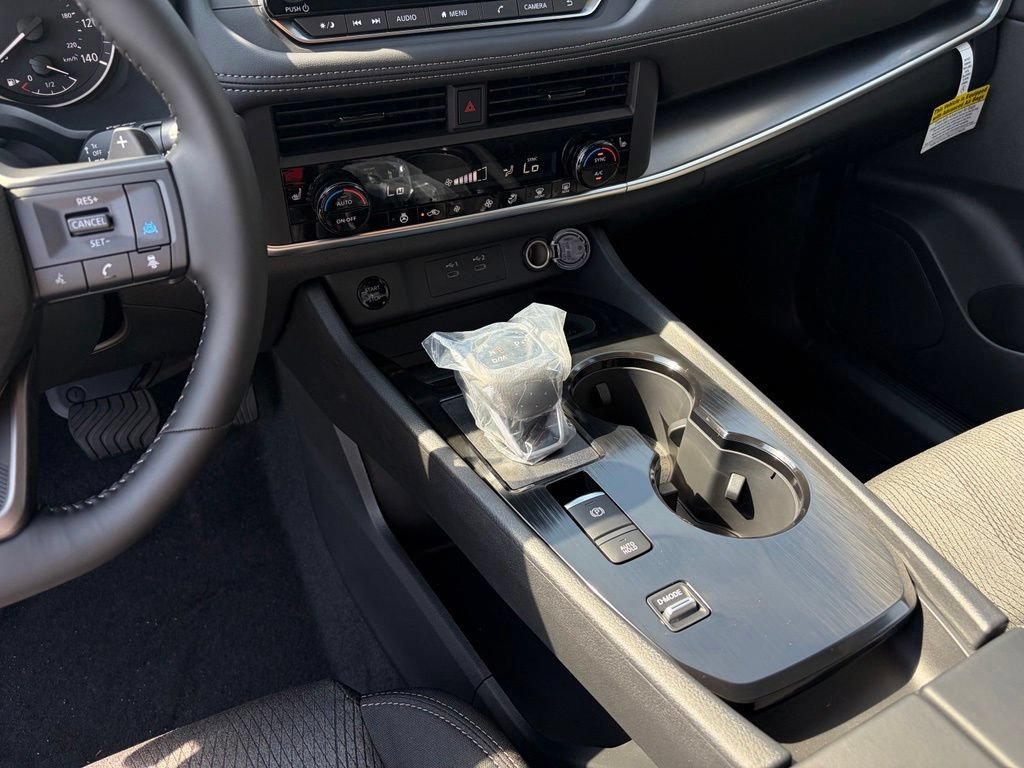 New 2026 Nissan Rogue SV w/ Cold Weather Package FWD image 20