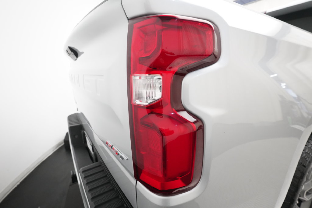 Used 2021 Chevrolet Silverado 1500 RST AWD/4WD image 30