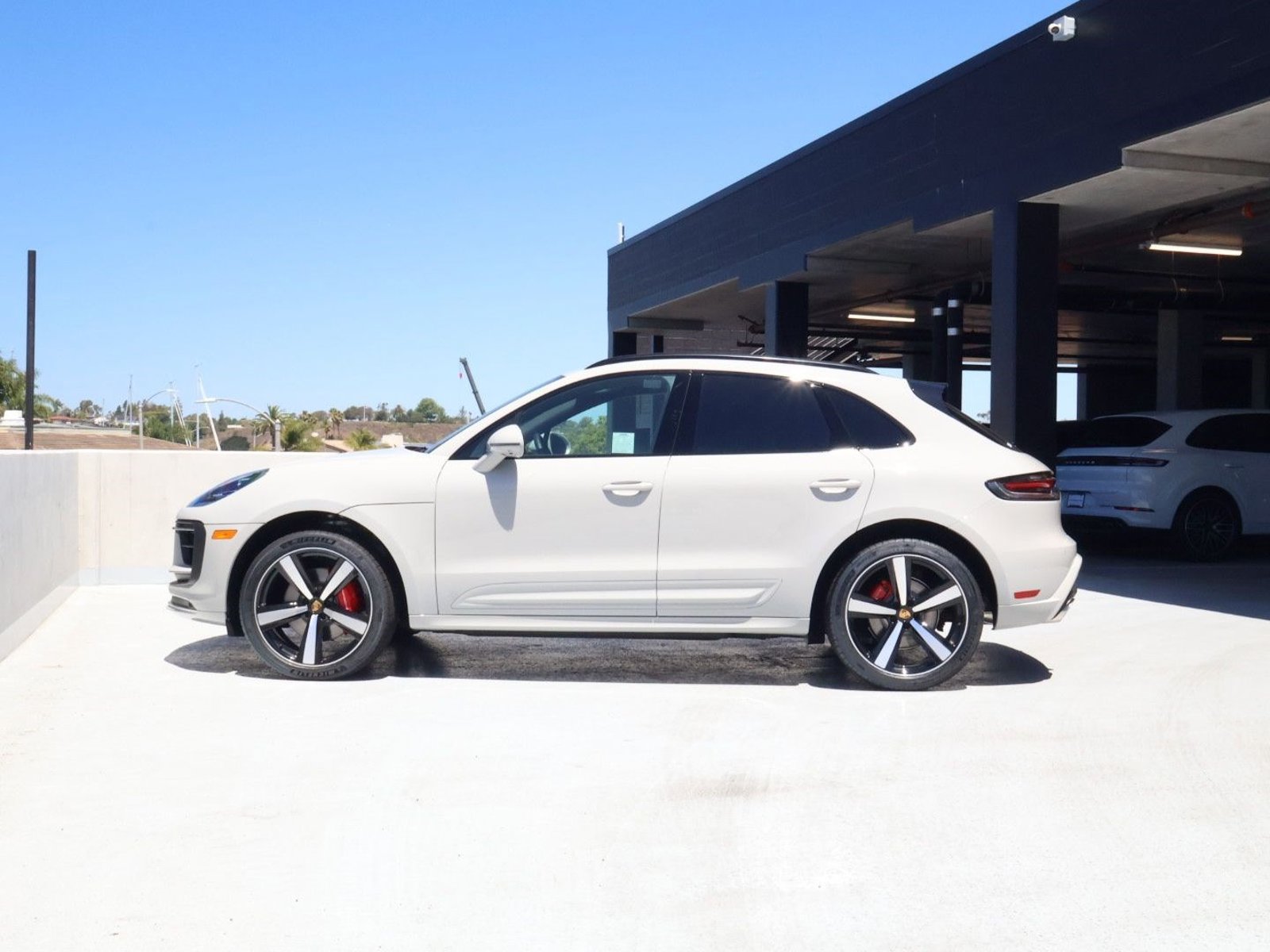 New 2026 Porsche Macan S AWD/4WD video 2