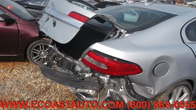 Used 2010 Jaguar XF Premium image 6