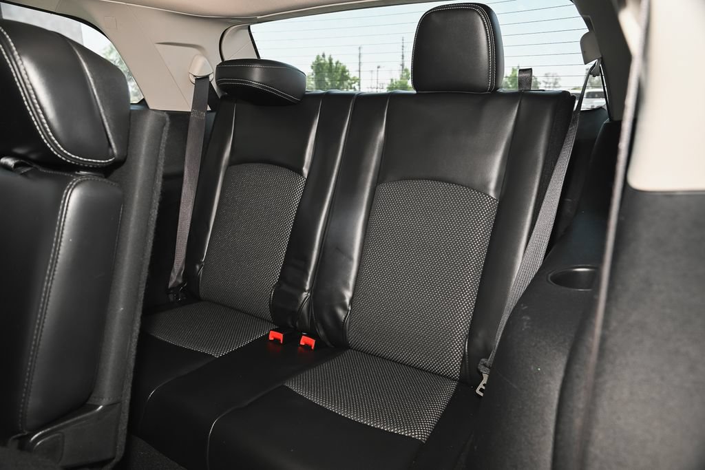 Used 2018 Dodge Journey Crossroad FWD image 35