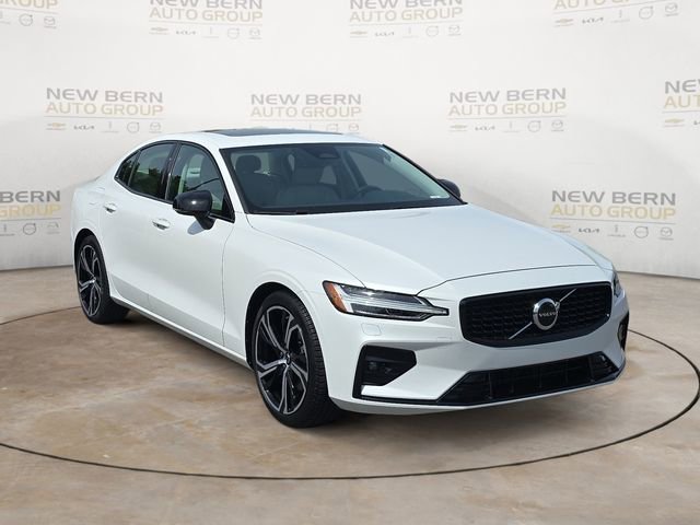 Certified 2024 Volvo S60 B5 Core w/ Climate Package image 7