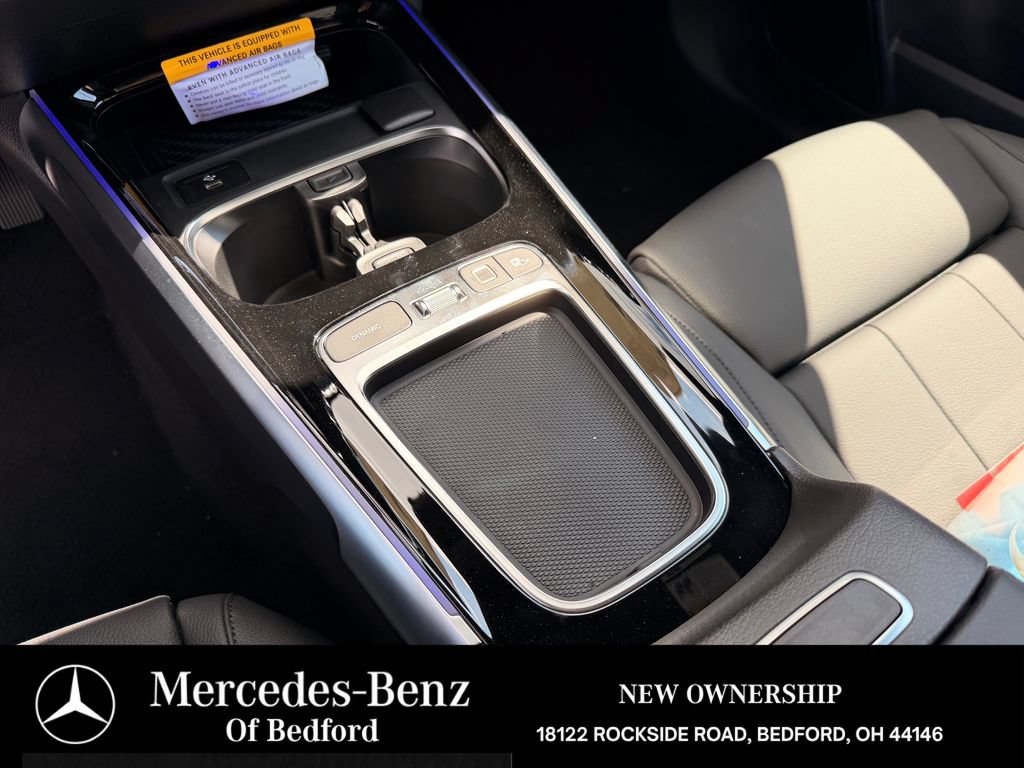 New 2026 Mercedes-Benz GLB 250 4MATIC image 17