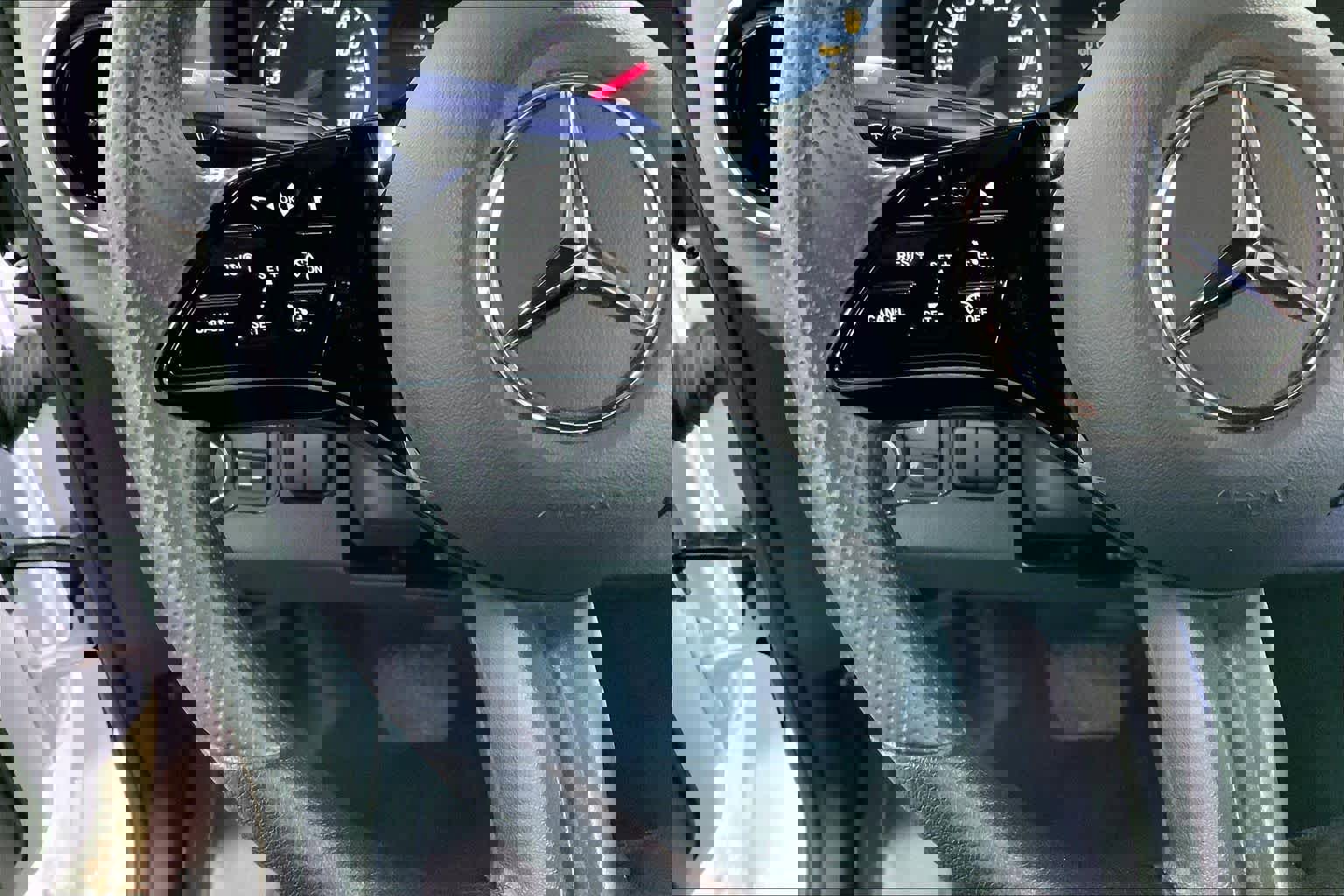 Used 2025 Mercedes-Benz Sprinter 2500 image 23