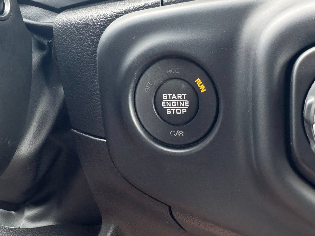 Used 2023 Jeep Wrangler Unlimited Rubicon 392 AWD/4WD image 30