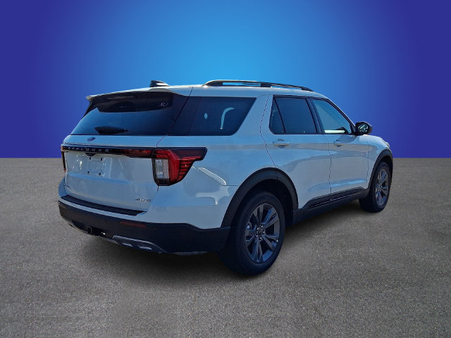 New 2026 Ford Explorer Active w/ Active Comfort Package AWD/4WD image 3