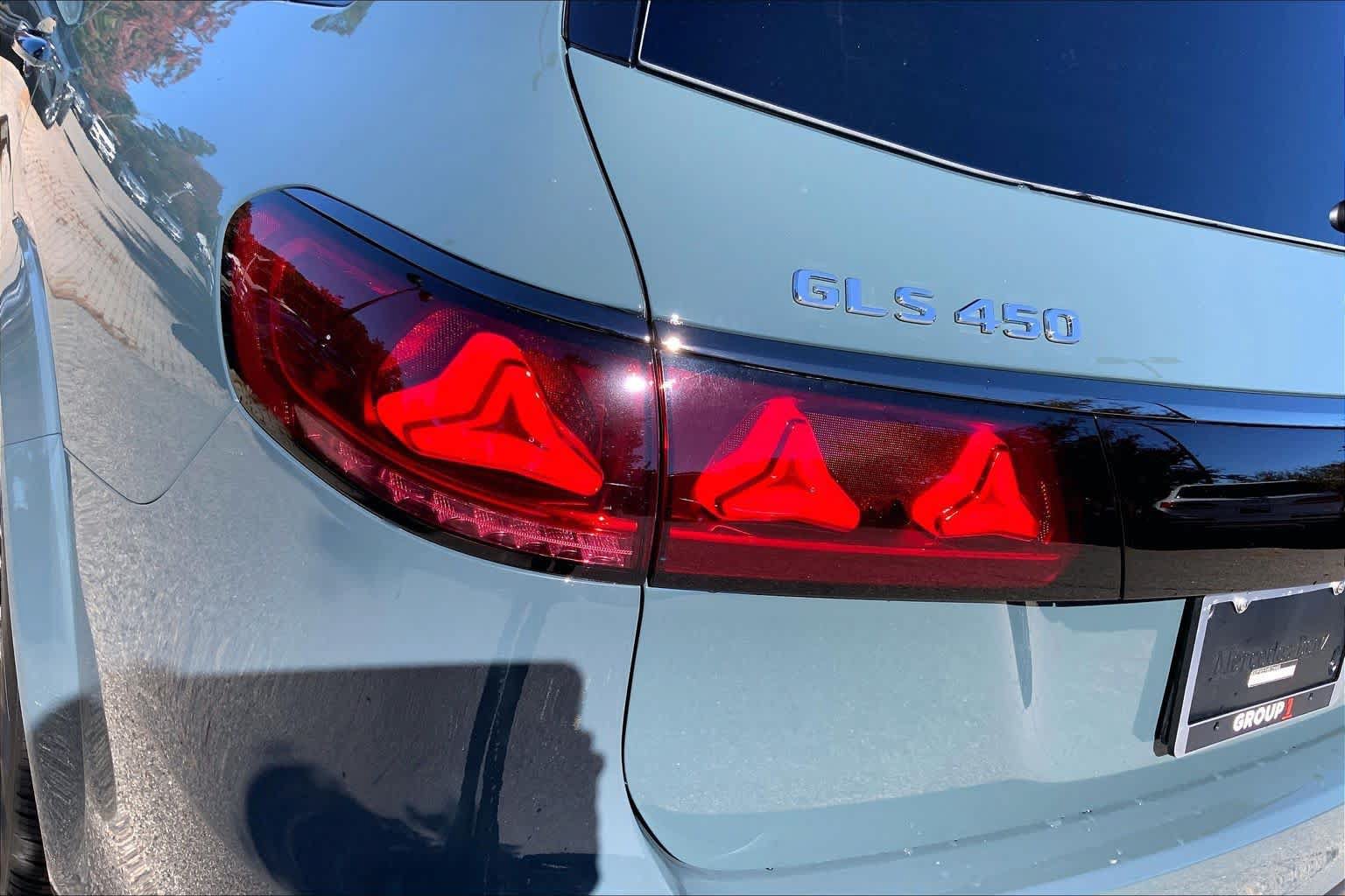 New 2027 Mercedes-Benz GLS 450 4MATIC image 18
