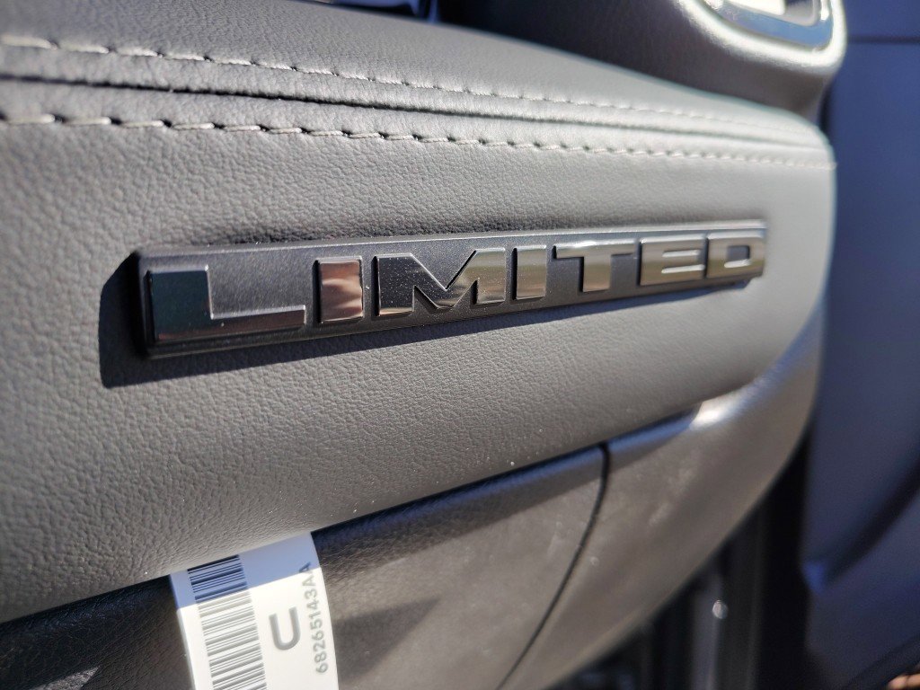 New 2026 RAM 2500 Limited image 33