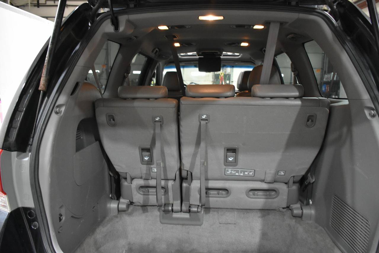 Used 2010 Honda Odyssey EX-L image 22