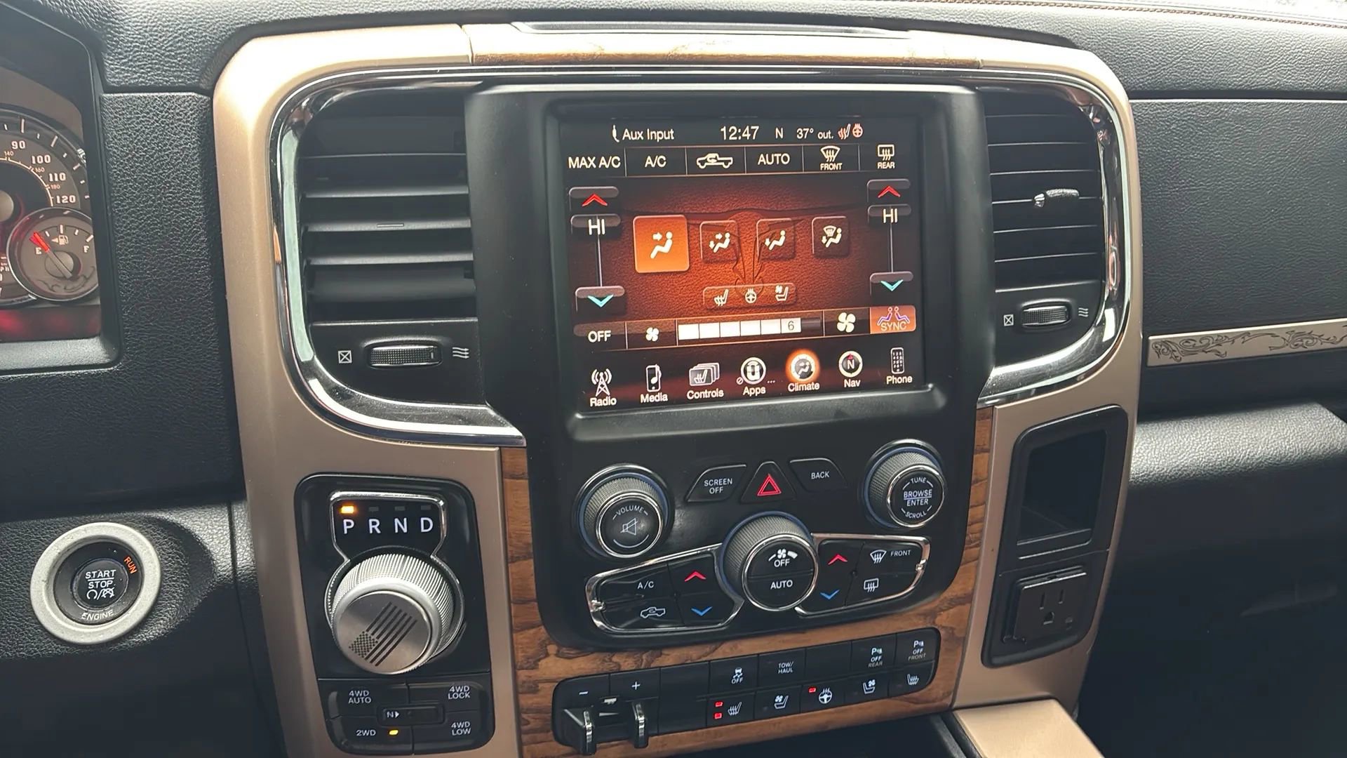 Used 2014 RAM 1500 Laramie Longhorn w/ Convenience Group image 18