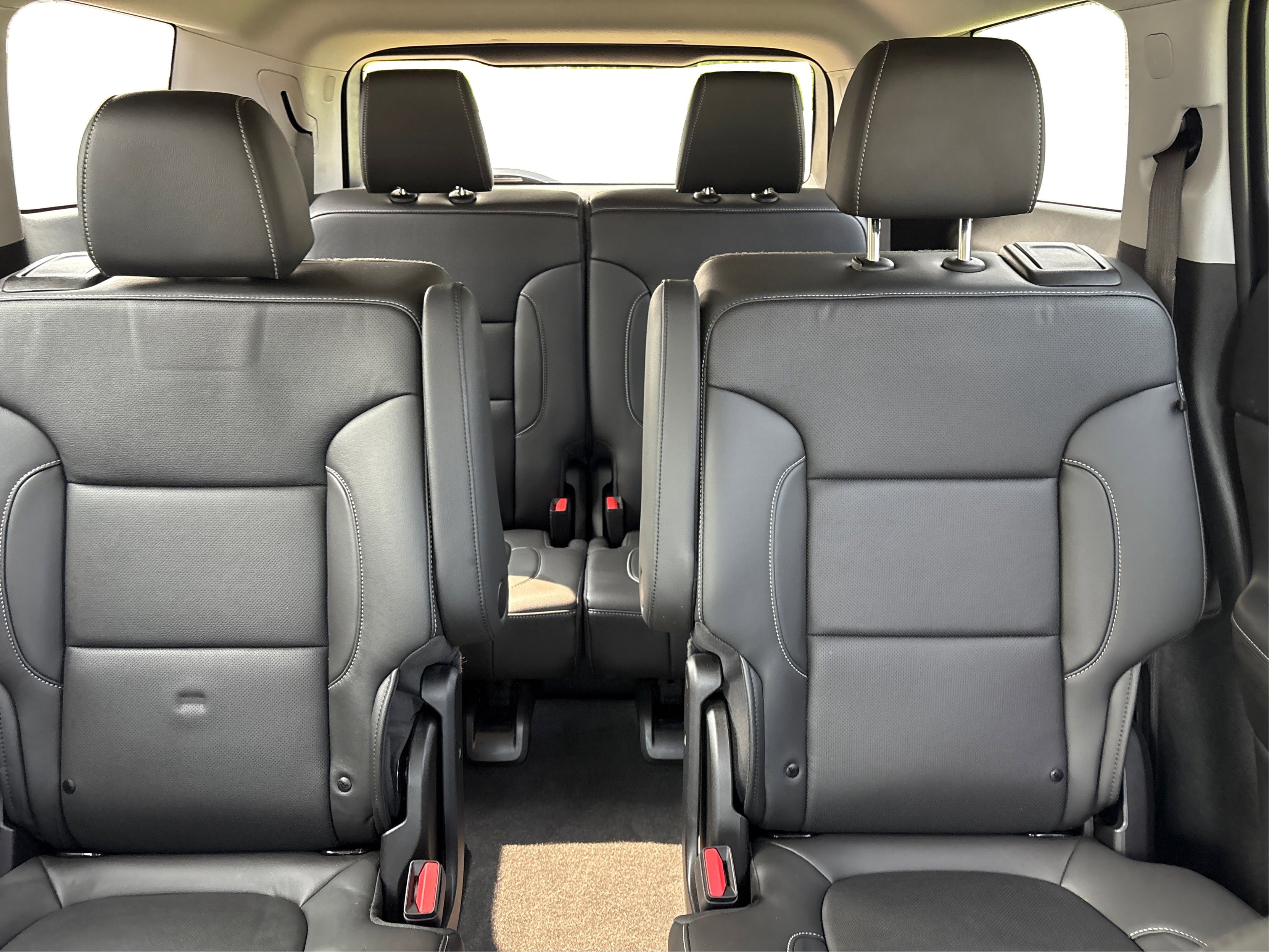 Used 2023 GMC Acadia SLT image 17