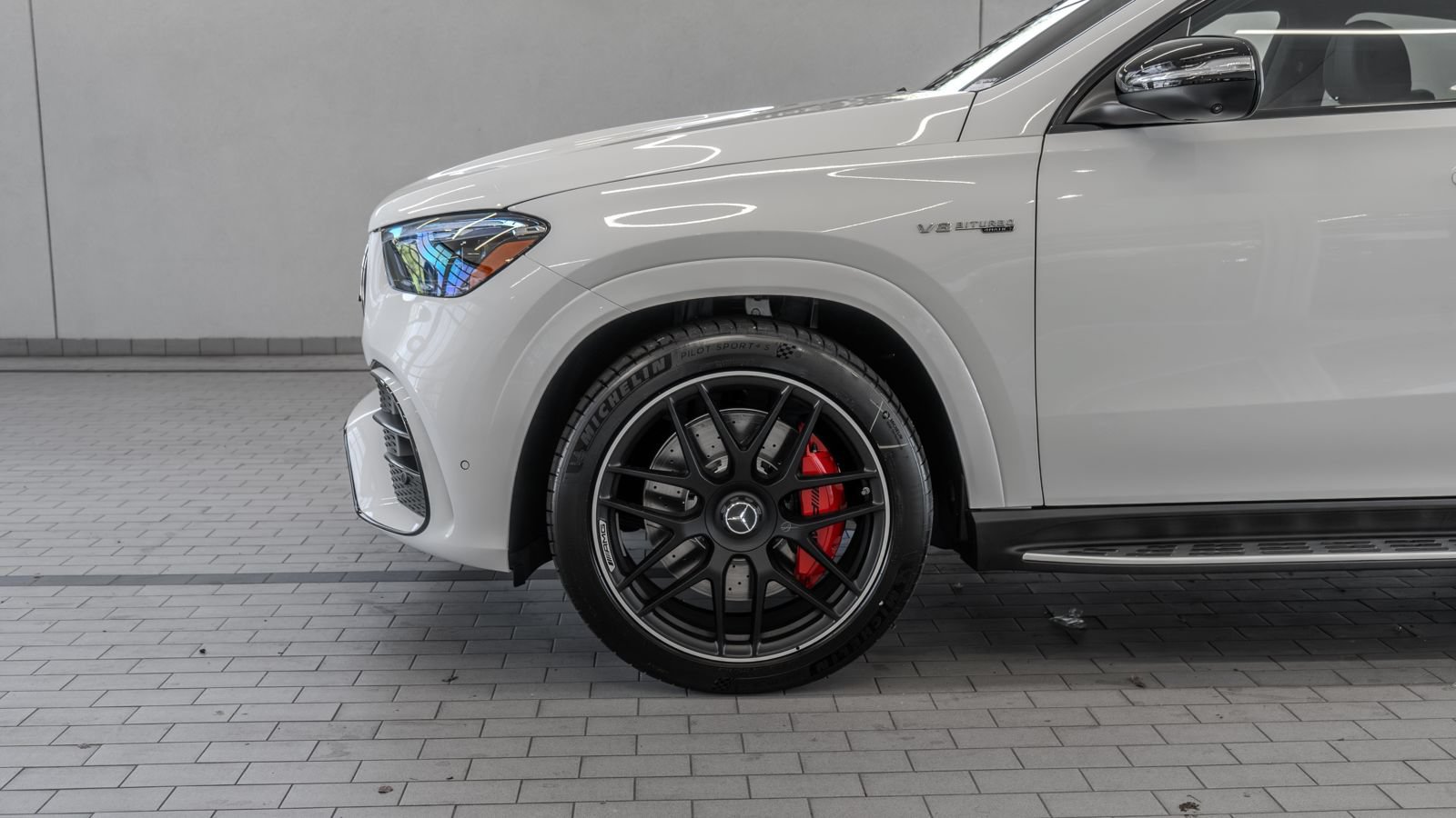 New 2026 Mercedes-Benz GLE 63 AMG S image 4