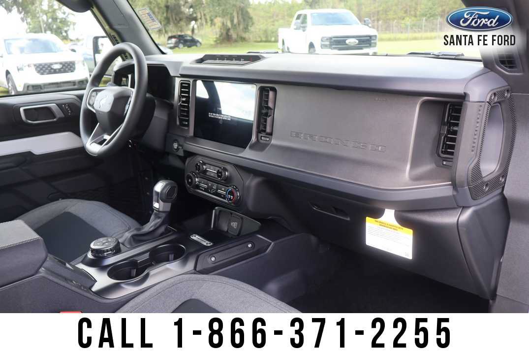 New 2026 Ford Bronco 2-Door w/ Sasquatch Package AWD/4WD image 15