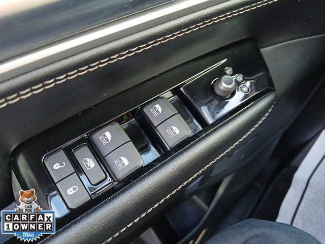 Certified 2024 Jeep Wagoneer Series II AWD/4WD image 45