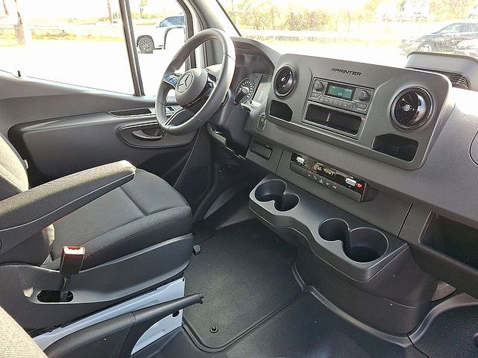 Used 2026 Mercedes-Benz Sprinter 2500 image 14