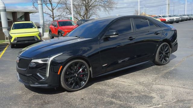 Used 2021 Cadillac CT4 V w/ Climate Package image 5