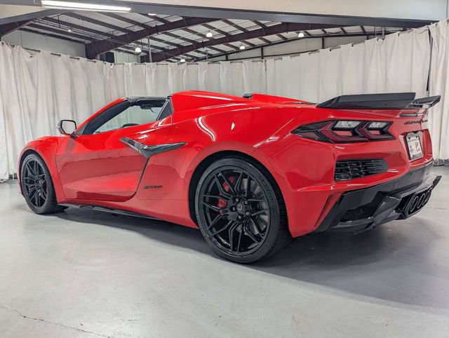 Used 2025 Chevrolet Corvette Z06 w/ Battery Protection Package RWD image 4