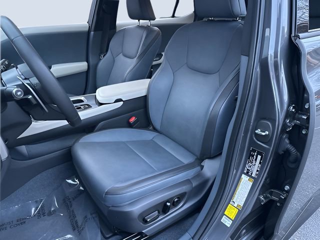 Used 2024 Lexus RZ 450e Premium w/ Accessory Package (Z1) image 26