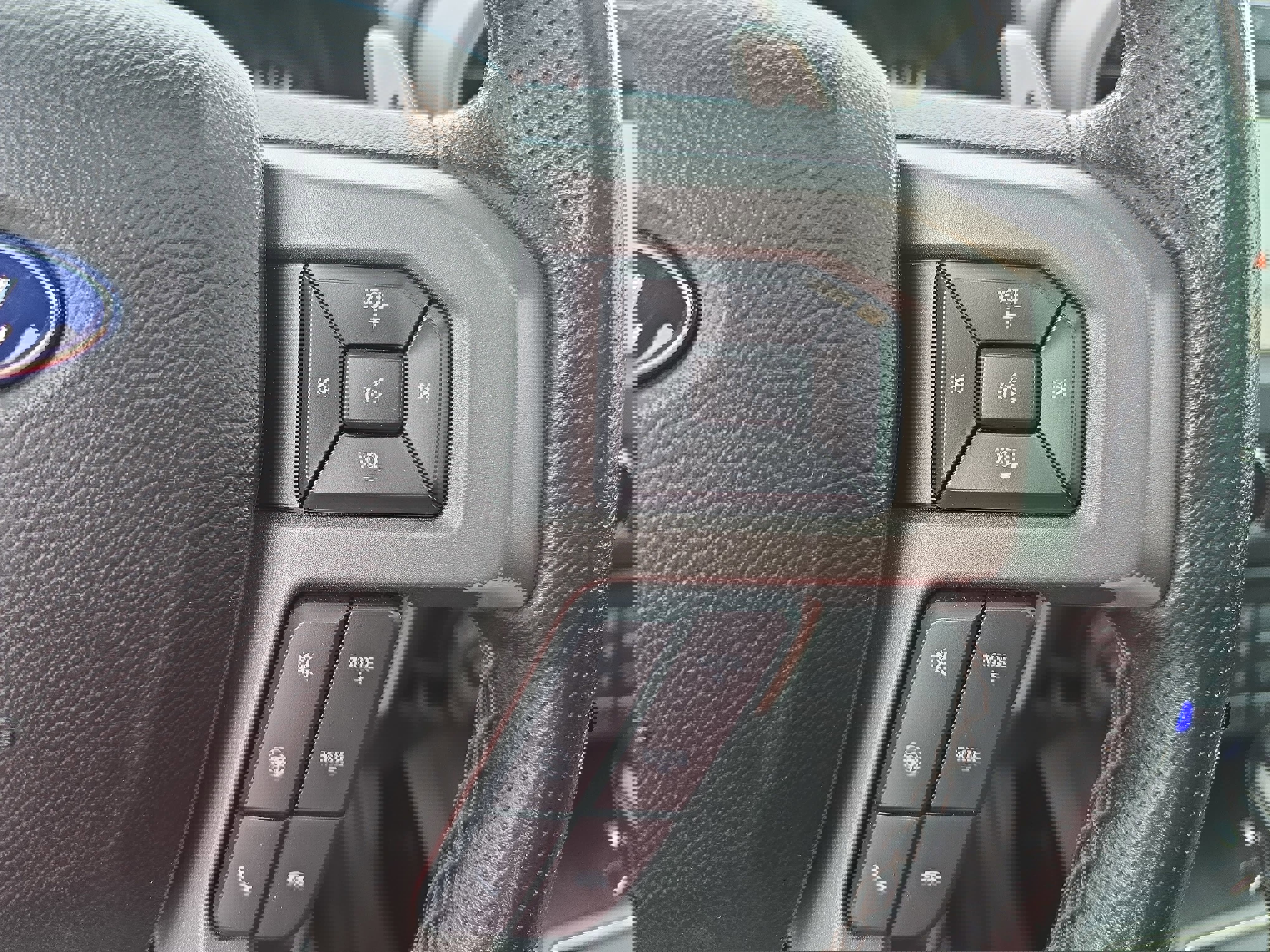 Used 2018 Ford F150 Raptor w/ Equipment Group 802A Luxury image 17