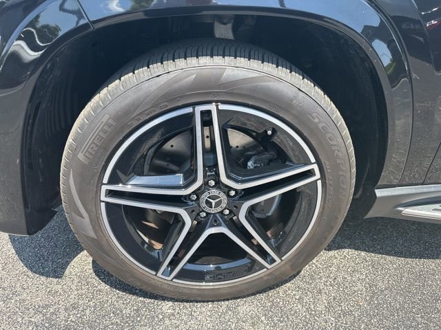Certified 2026 Mercedes-Benz GLS 450 4MATIC image 12