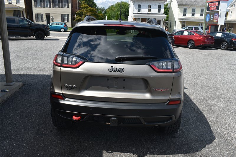 Used 2021 Jeep Cherokee Trailhawk w/ Trailer Tow Group AWD/4WD image 5