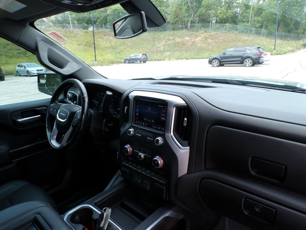 Used 2021 GMC Sierra 1500 SLT w/ SLT Premium Package AWD/4WD image 12