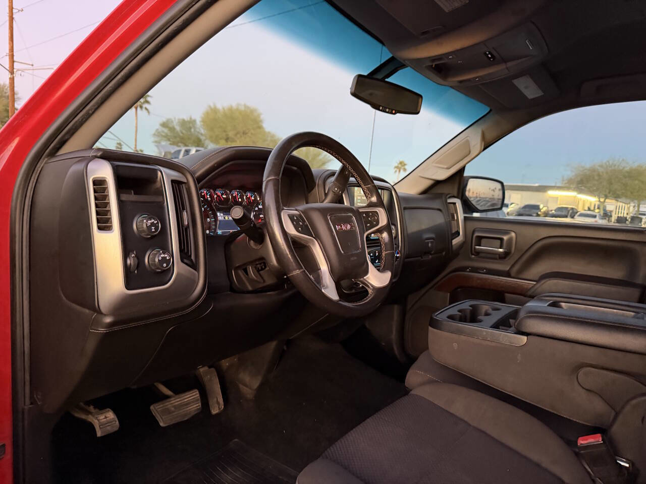 Used 2018 GMC Sierra 1500 SLE image 17